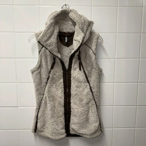 KUHL born in the mountains women’s‎ fur vest Small